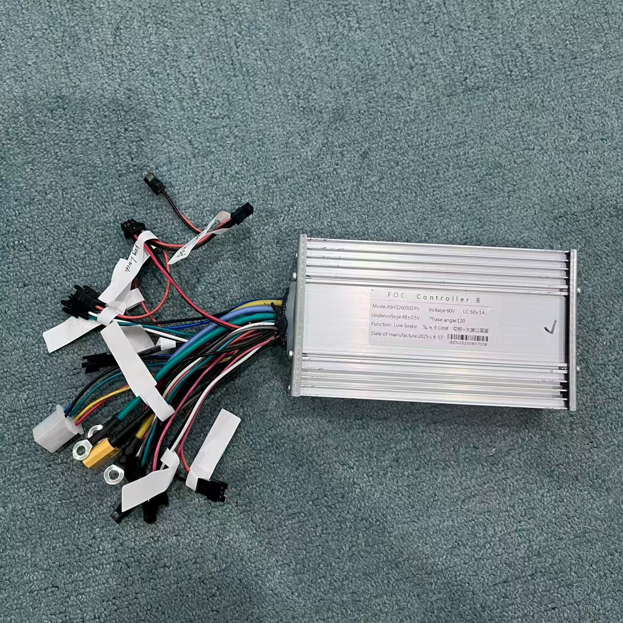60 فولت 50A JB Jingbo سكوتر كه - مراجعة 60V 5600W Dual Motor Electric Scooter وسعره